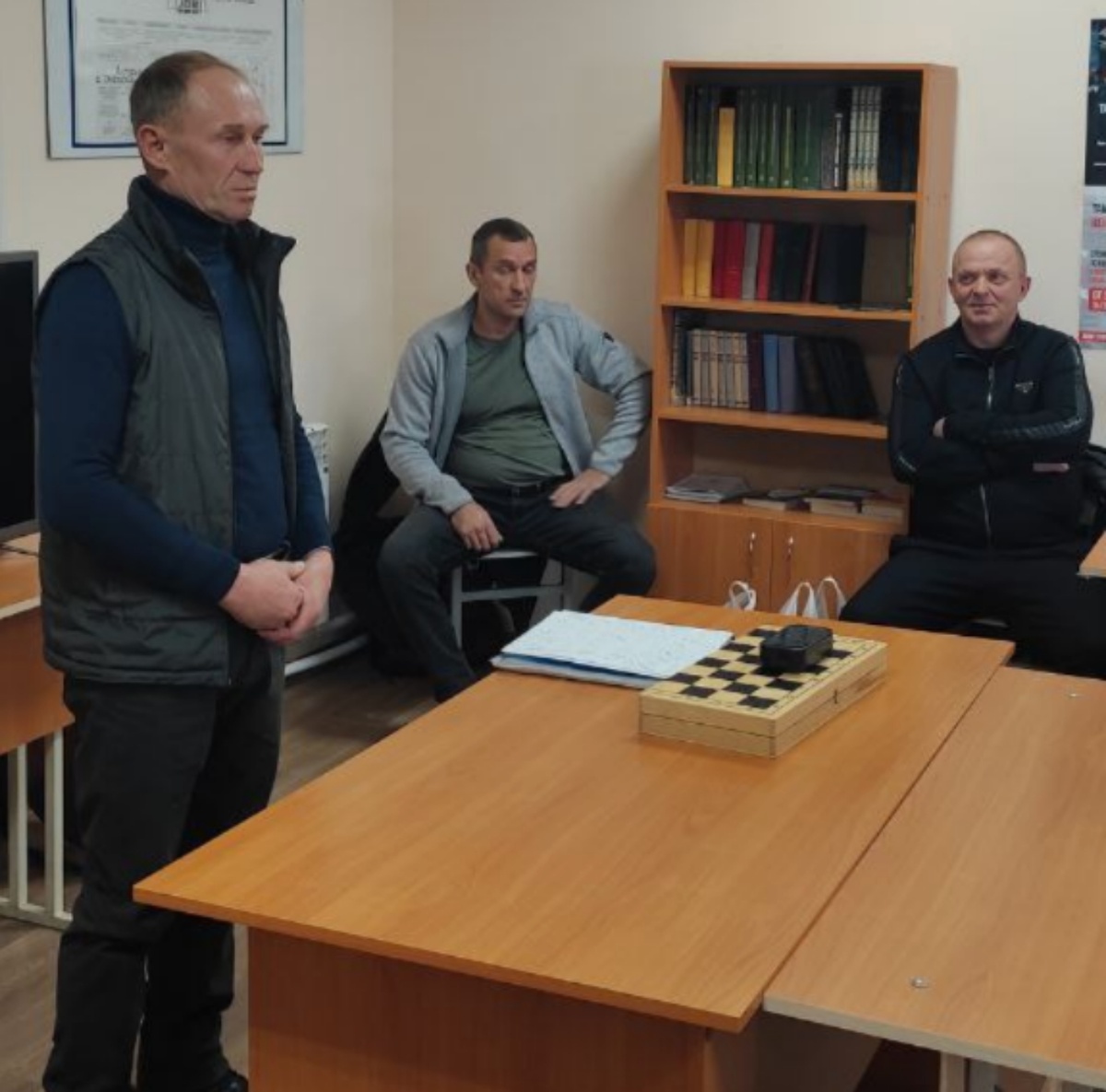 В  учреждении 