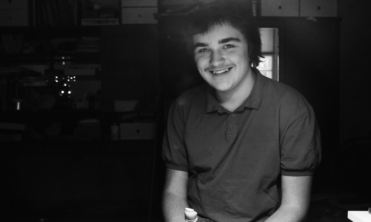 Мама: - Гриша, улыбнись.