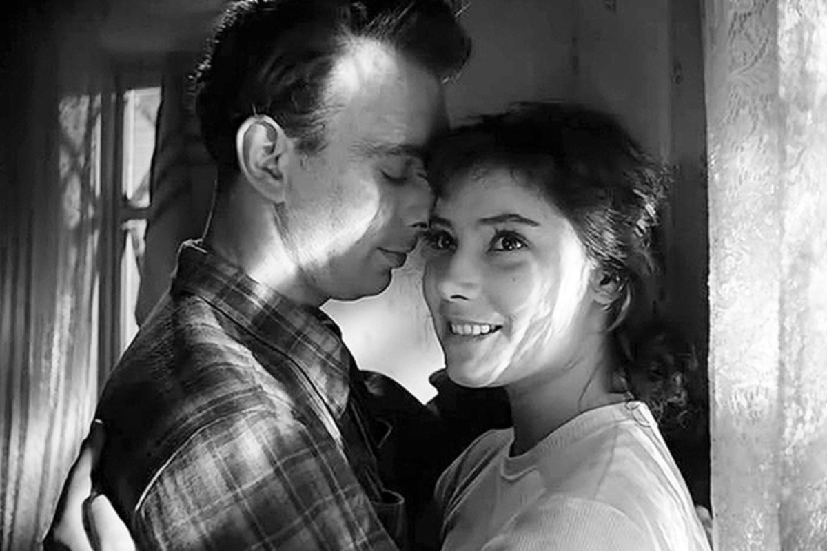 Кадр из фильма «Летят журавли»