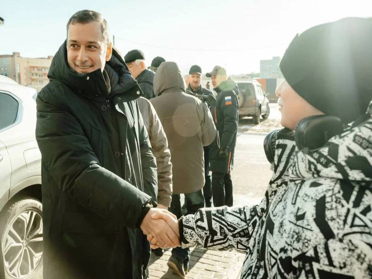    Александр Хинштейн с уполномоченным по правам человека в Курской области выехал на пр. Клыкова и ул. Крымскую