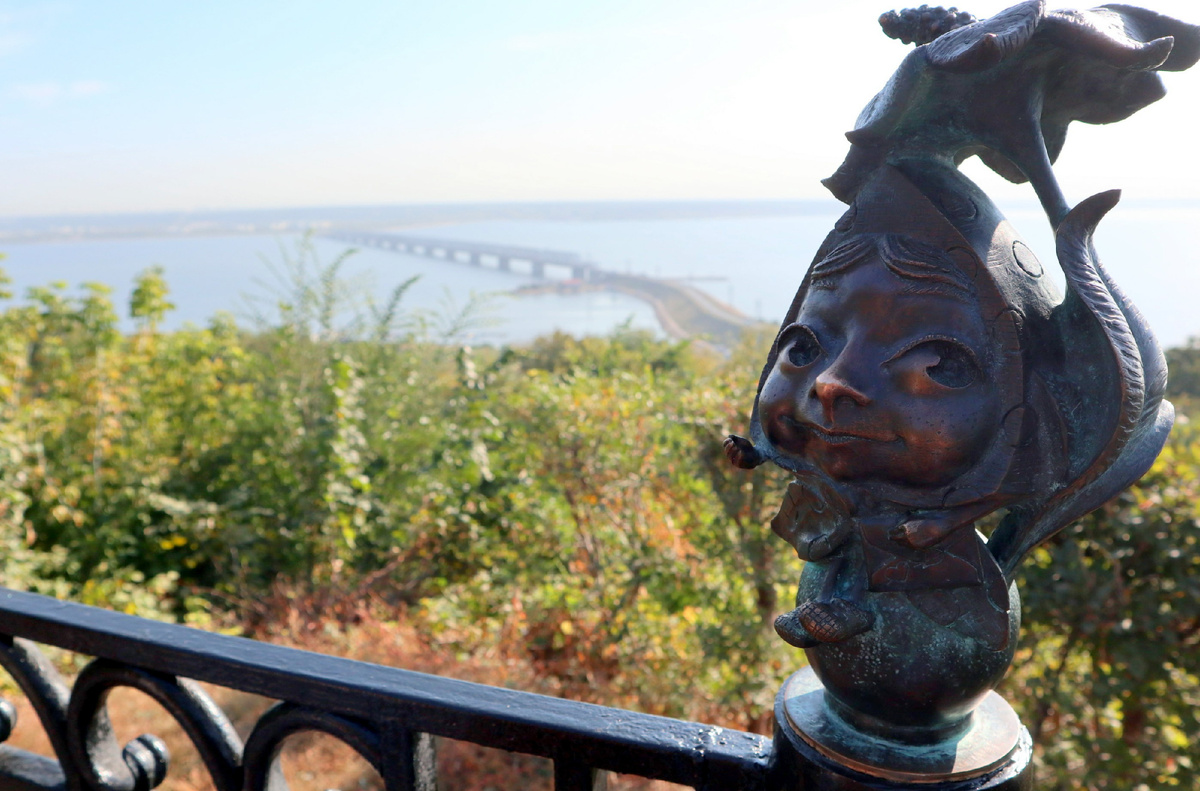 Долго думали, что за головастики, оказалось - колобки.