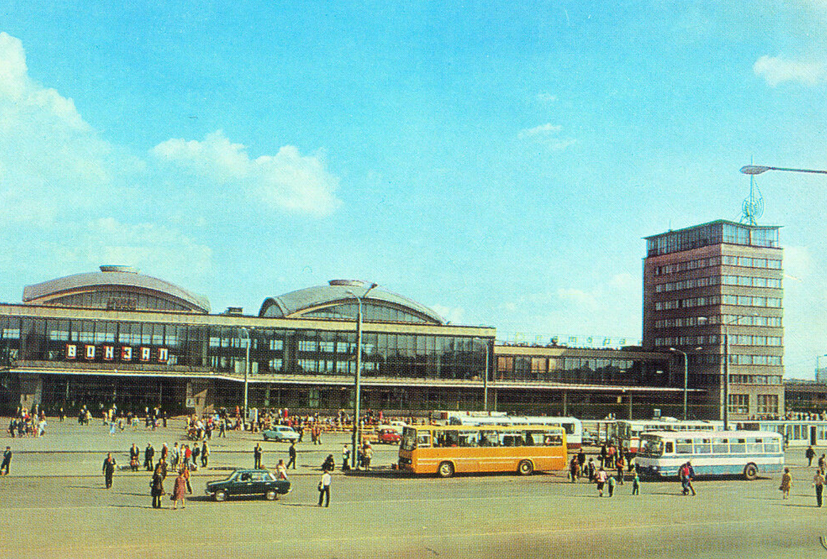 Челябинский вокзал. Фото 1980-х годов