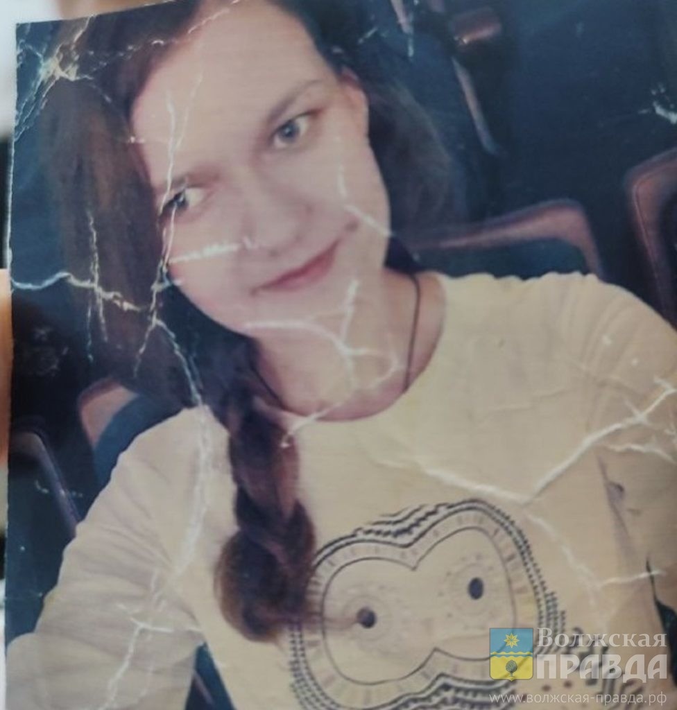 София, мама Аннушки, погибшая в пожаре📷    Промеж бабушек: как малышка из Волжского оказалась на «линии огня» между самыми близкими
