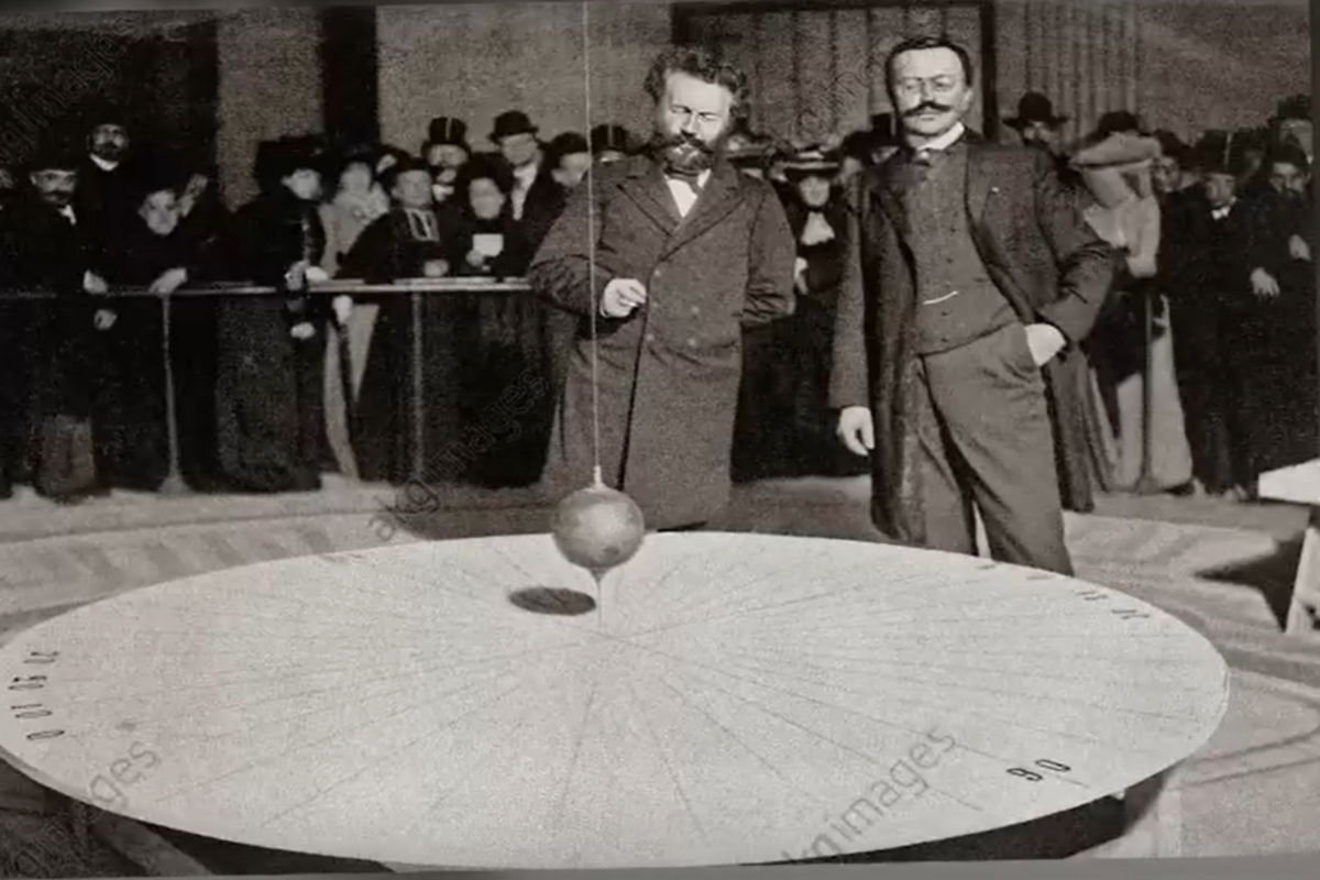 Скриншот видеоролика с сайта clck.ru/3FVfLh