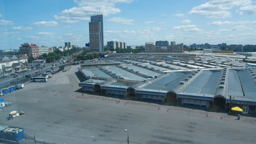     Вид сверху на Черкизовский рынок. Архивное фото. РИА Новости Егор Слизяк