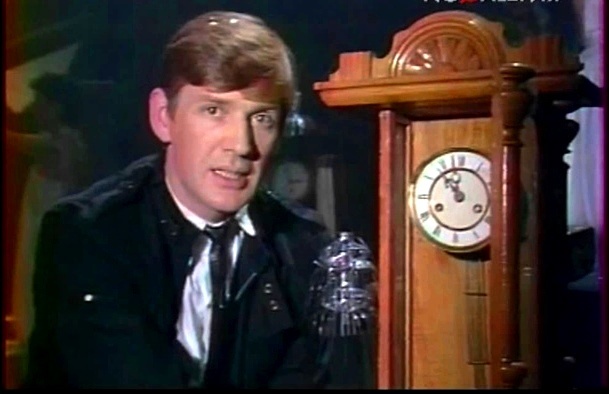 Фото: Кадр из фильма "Витражных дел мастер"