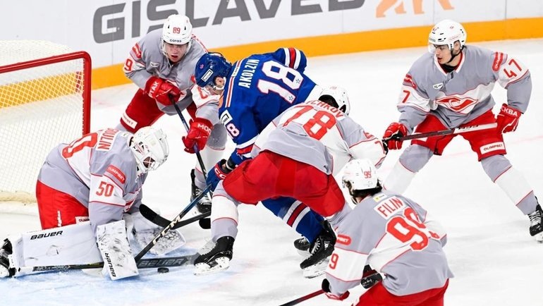    «Спартак» разгромил СКА (5:0) в Санкт-Петербурге 8 января.ХК СКА