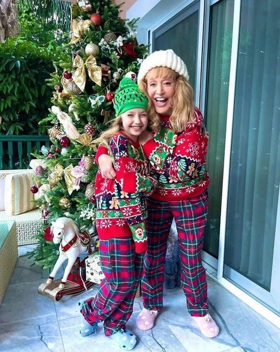    Пугачева с дочерью Лизой Личная страница героя публикации в соцсети