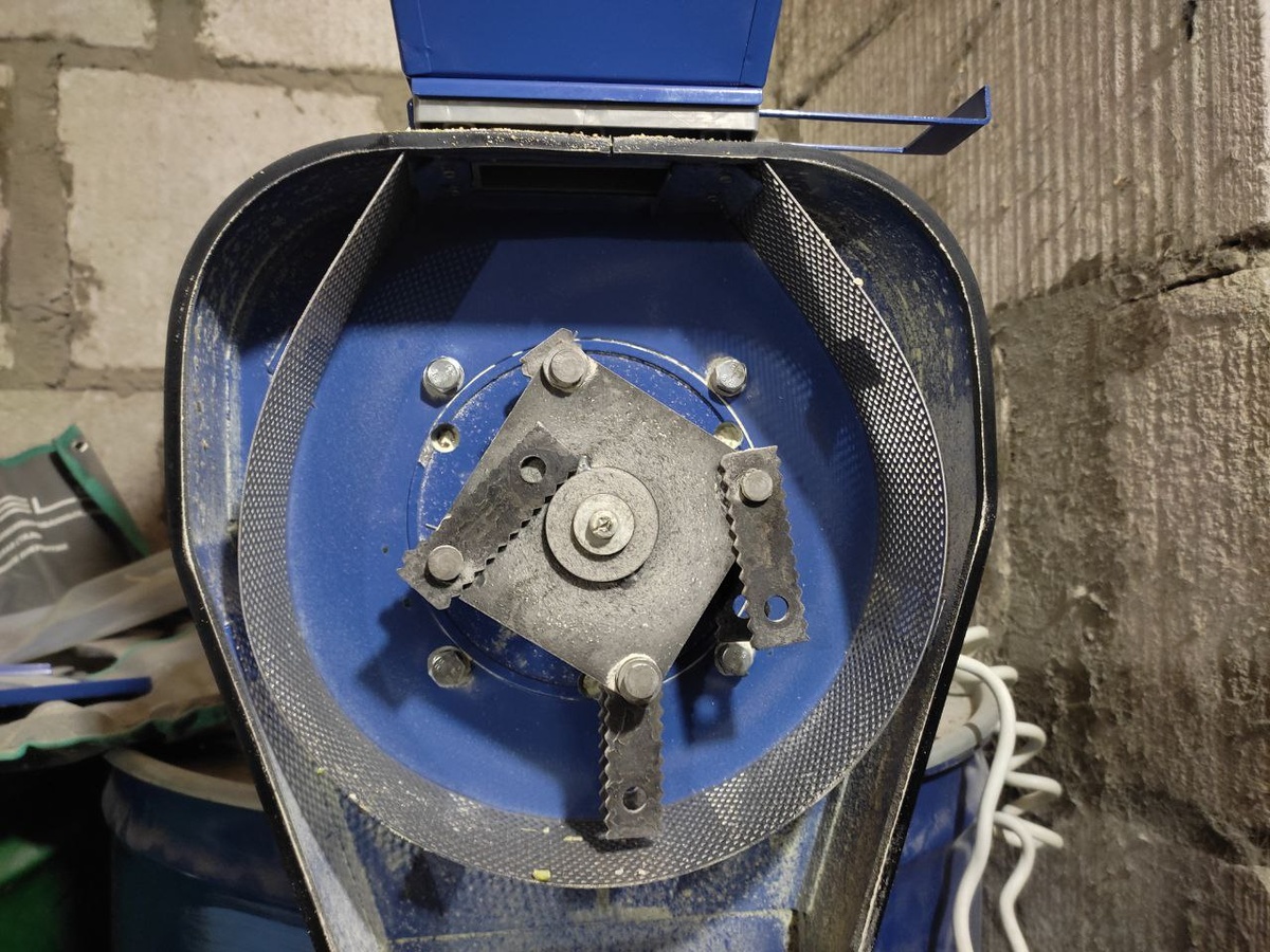 Зернодробилка Гидроагрегат Зубр-1С