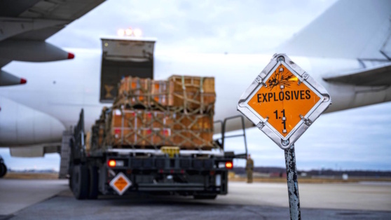    Пентагон сообщил о планах продолжить поставки оружия Киеву в 2025 и 2026 годах Андрей Галкин