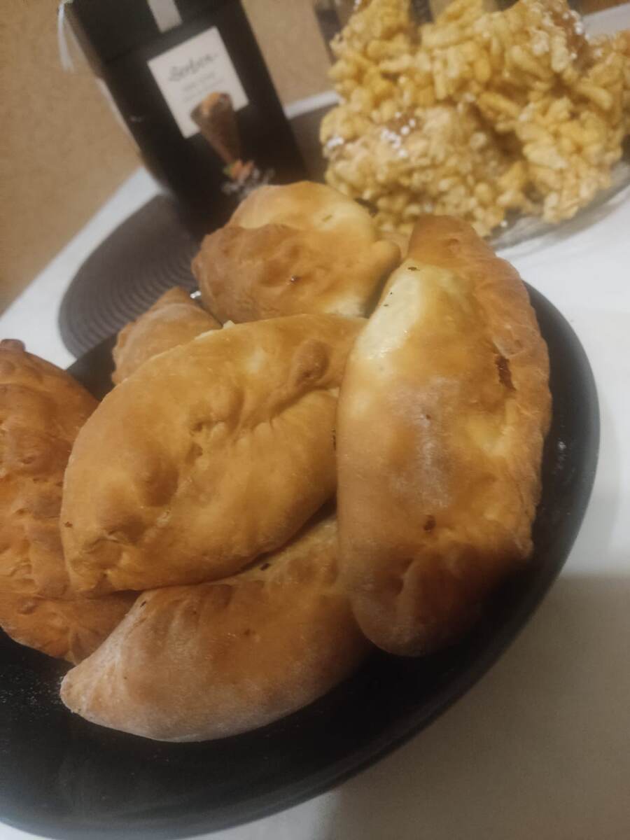 Пирожки из тыквы, пекла сестра,пришли по ватсапу) 