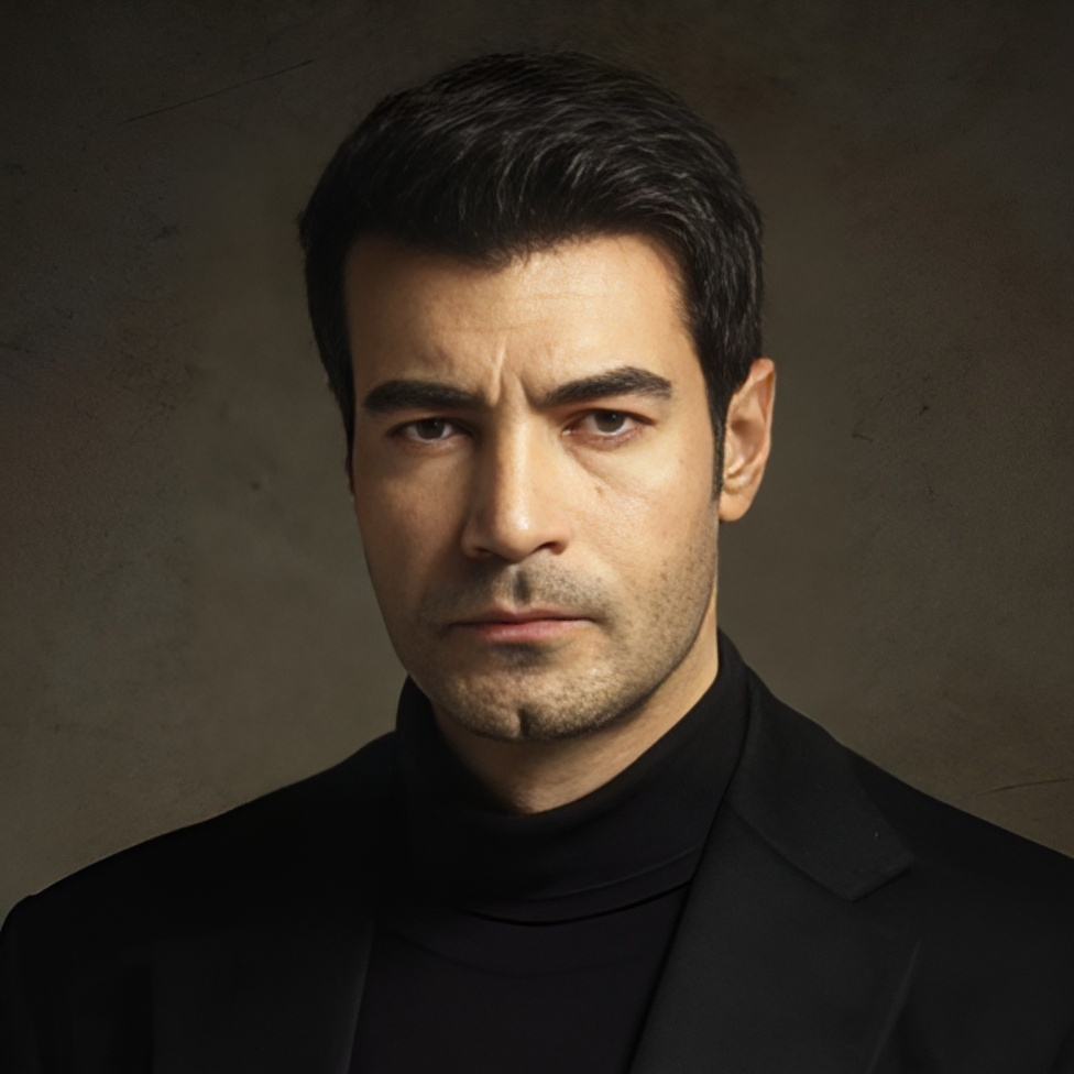 Мурат Юналмыш фото из открытых источников интернета