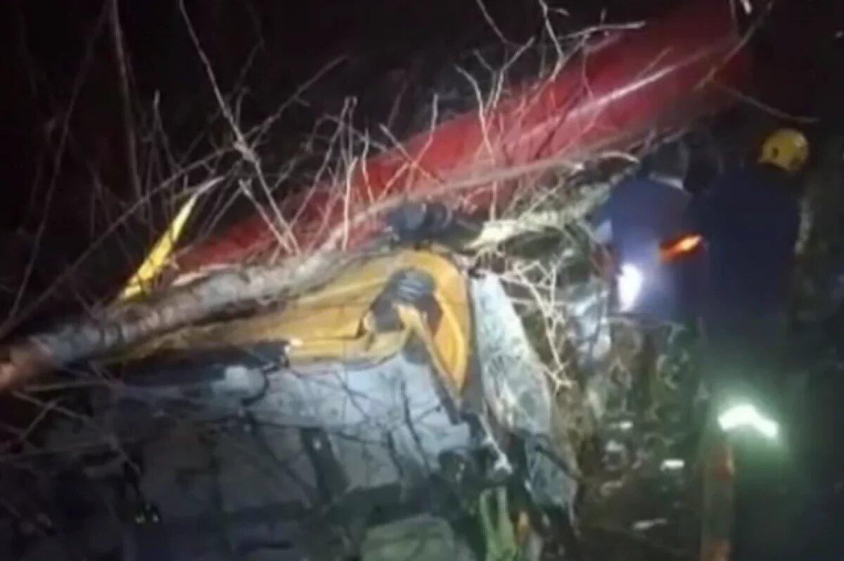    Крановщик погиб после падения на глубину 50 метров в Черекском районе КБР