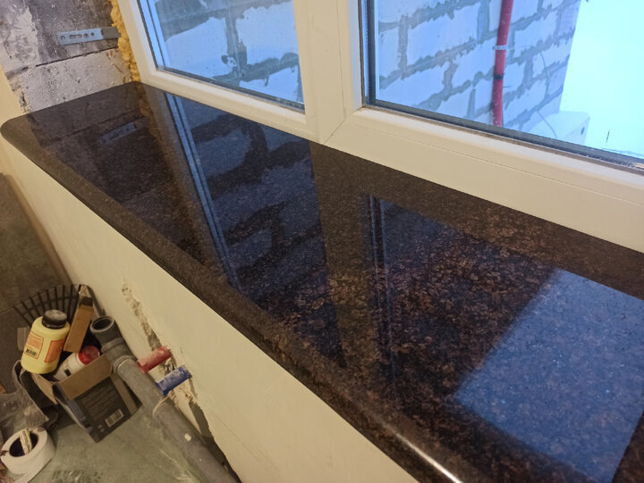 Установка подоконников 