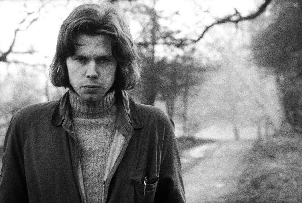 #NickDrake #ФолкМузыка #Меланхолия #МузыкальноеОткрытие #ГолосИзТумана #МузыкальнаяИстория #АльтернативнаяМузыка