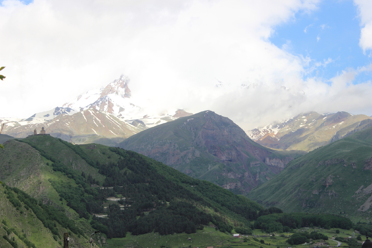 Вид на церковь из номера