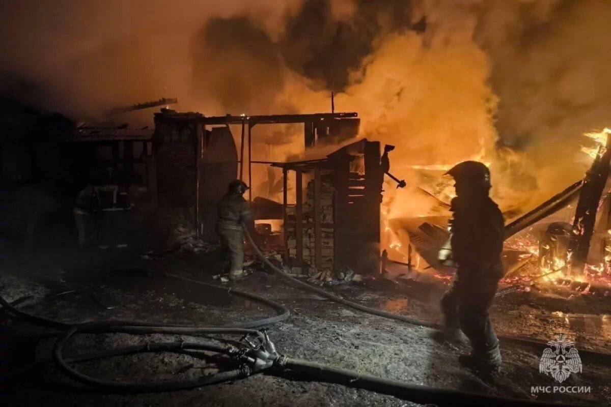    12-летняя школьница спасла семью от пожара в Златоусте