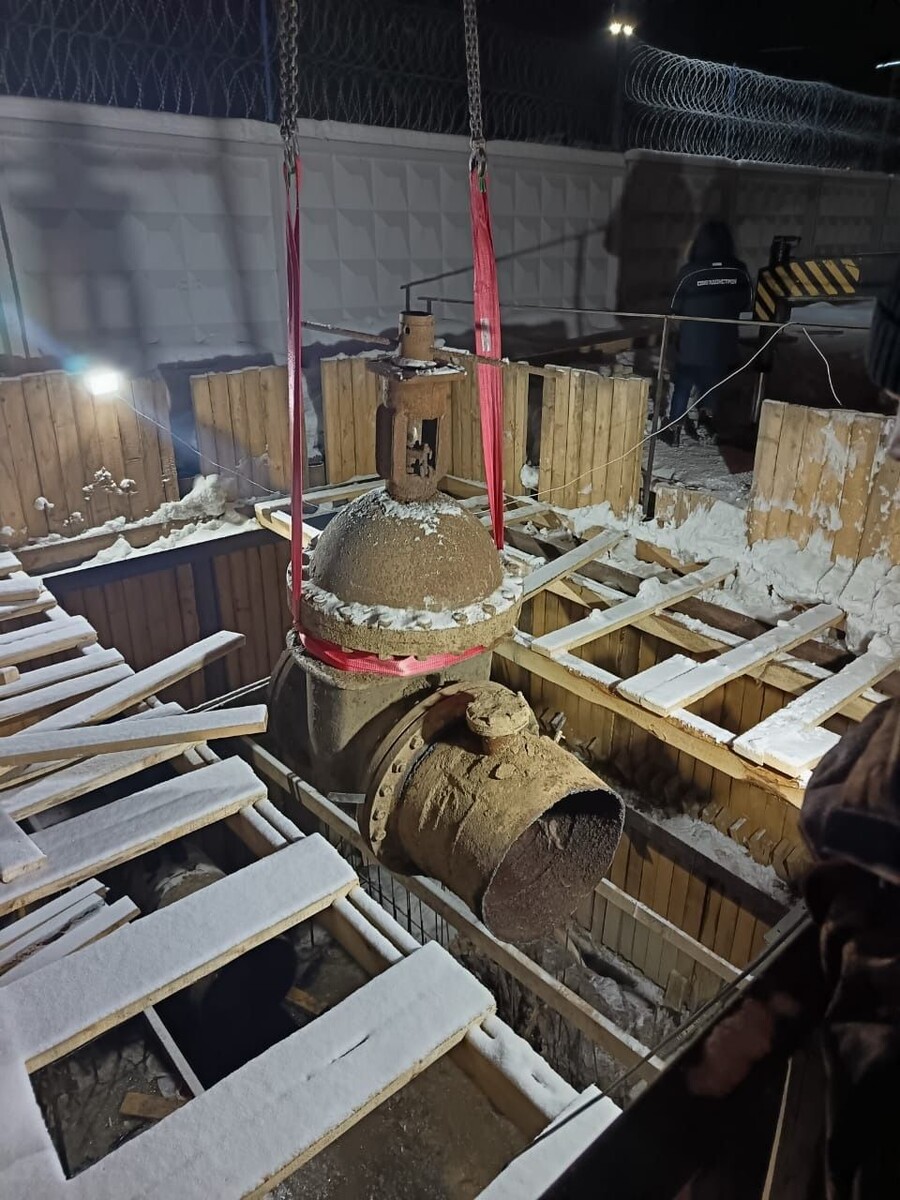    Врезка водовода. Источник: t.me/rvk_brn