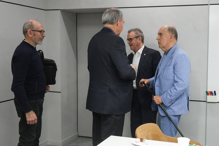    В публикуемой сегодня части речь пойдет об ожиданиях от наступившего года