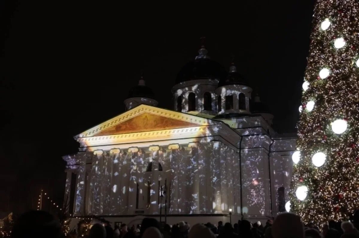    Нижегородцы спорят из-за мэппинга на фасаде собора в Арзамасе