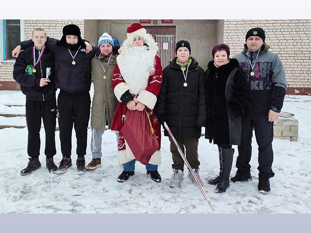 Под Тверью прошел турнир по дворовому хоккею
