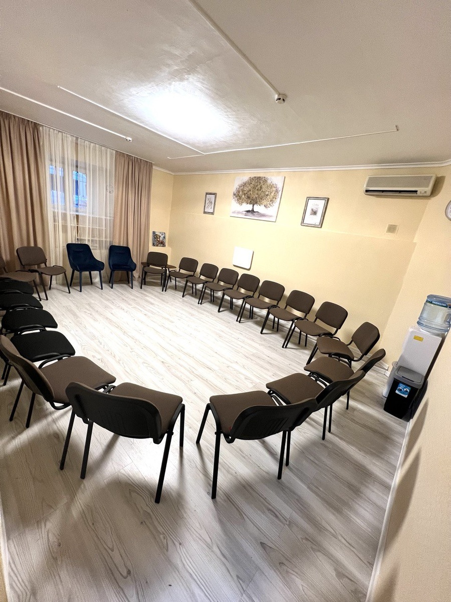 коворкинг Точка Опоры. кабинет 30 метров