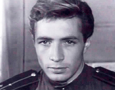 Юрий Каморный в роли Михаила в фильме "Зося"