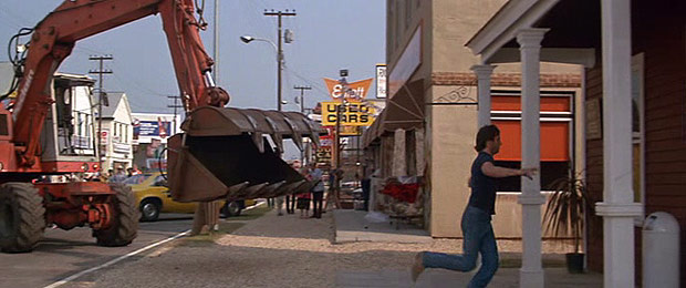 Кадр из фильма "Супергерл" (1984)