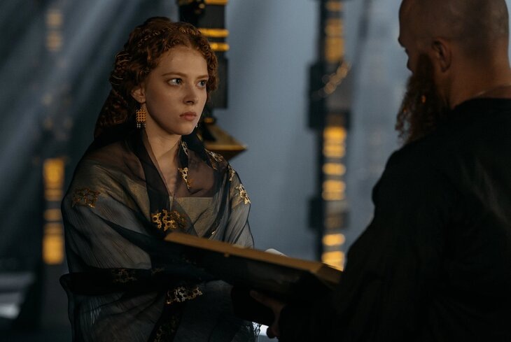 Кадр из сериала «Этерна»
