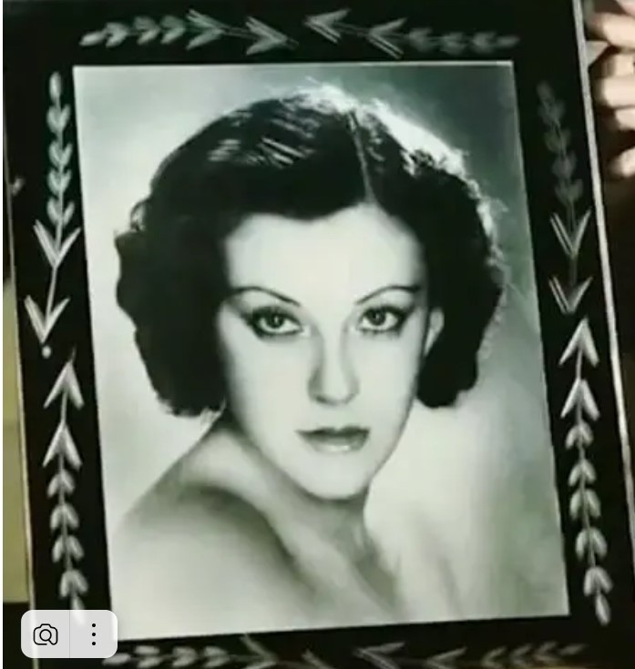 Хатидже-султан в молодости