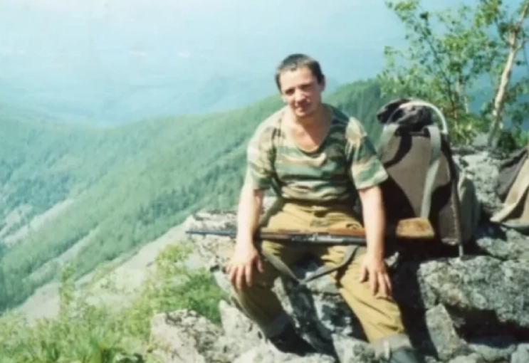 Павел Тихомиров в родной тайге