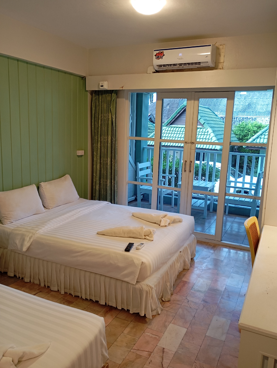 Номер небольшой 