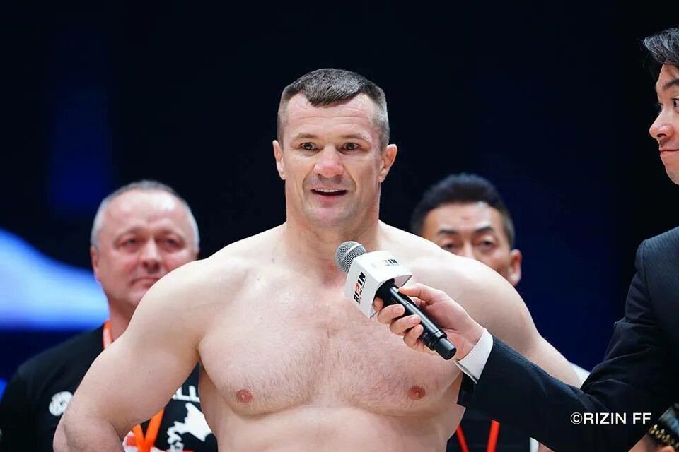 Профессиональный рекорд Мирко Крокопа 37-11-2. Источник фото: rizinff.com