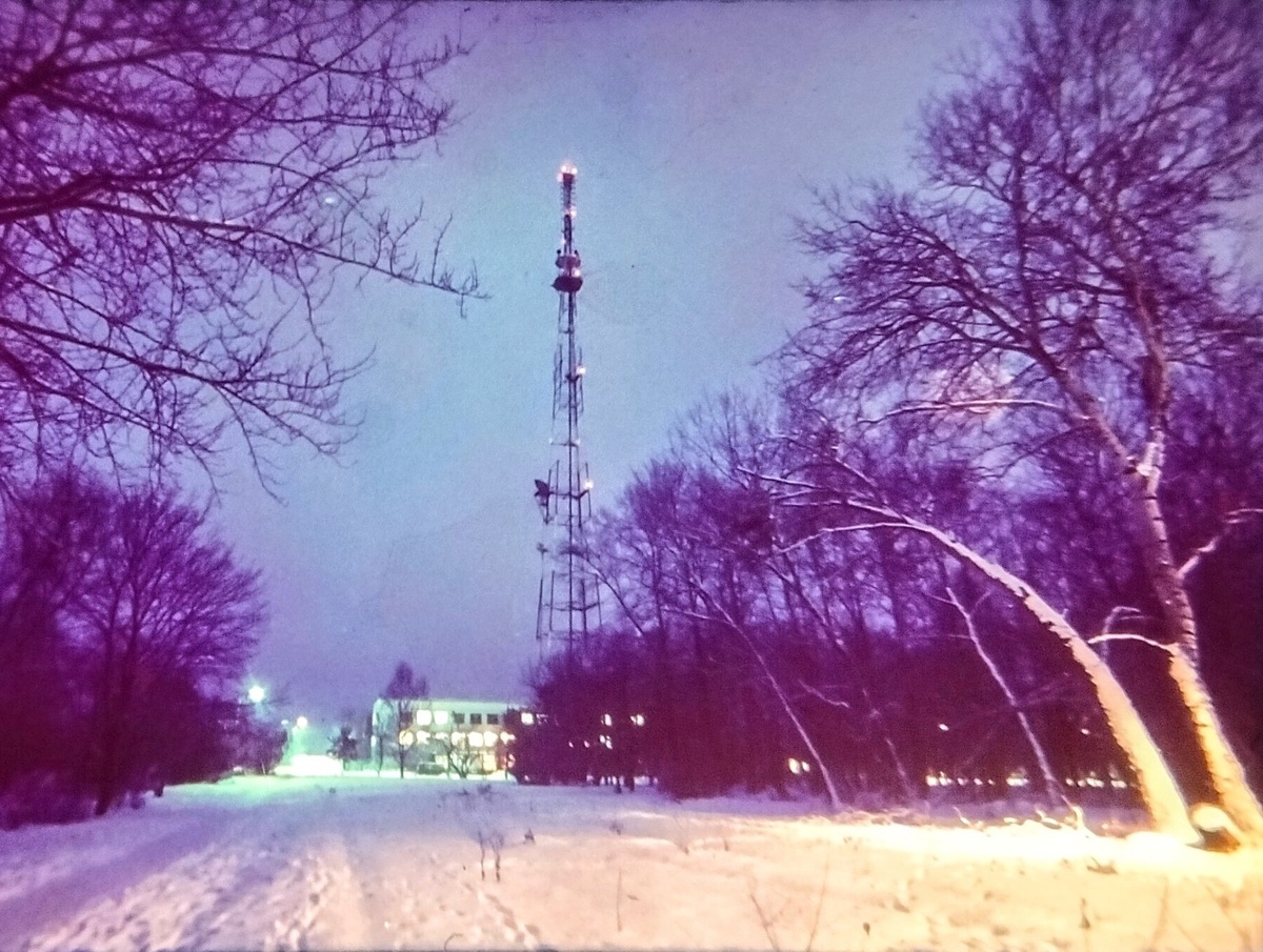 Телецентр построенный в 1975 году. 