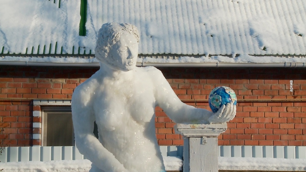 Венера Московская - потому, что её создатель живёт в посёлке Московский