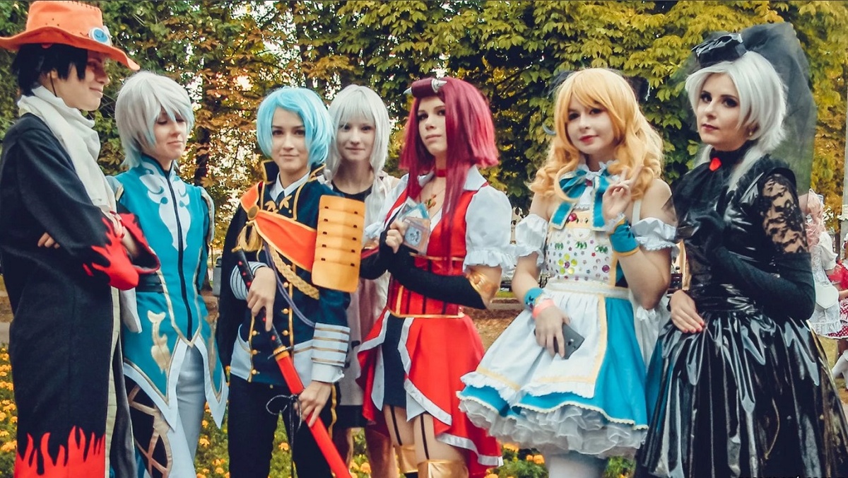 Одна из первых косплей сходок в Росии, где-то 2010