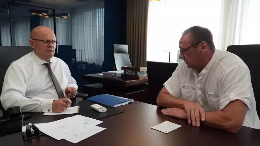     Источник: Владислав Логинов