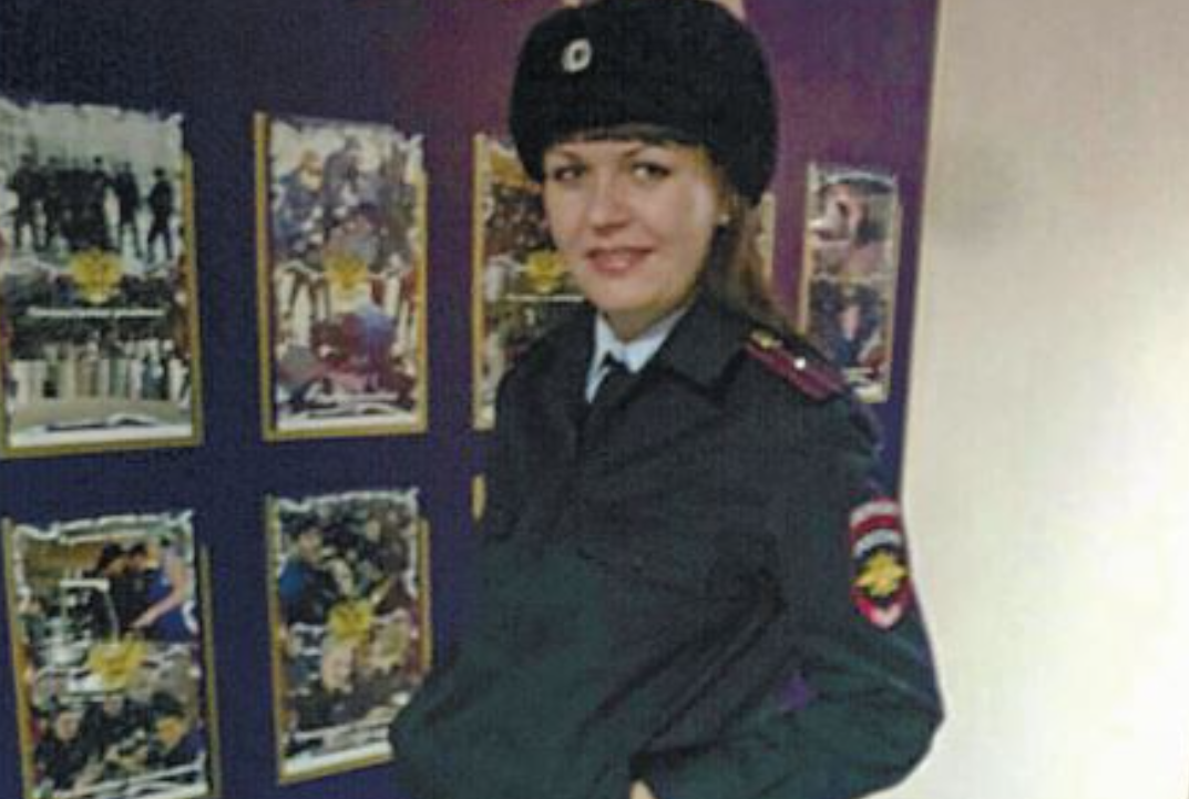 Ангелина Антонова до начала семейной жизни работала дознавателем, однако позднее уволилась со службы. Фото: опубликовано sovsekretno.ru