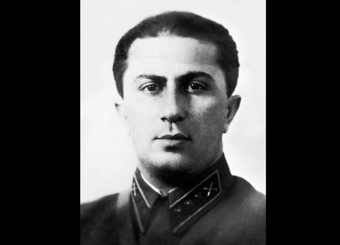 Артиллерист Яков Иосифович Джугашвили перед войной