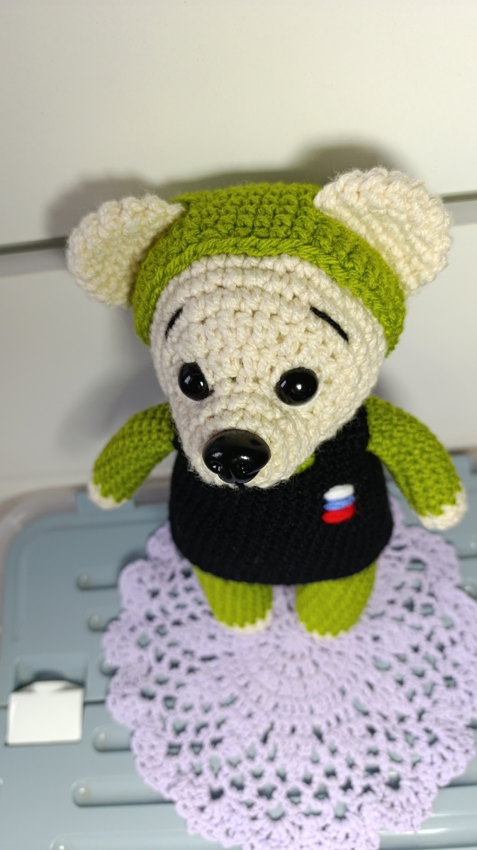 Шлем на голове 