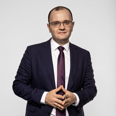 Александр Антонов