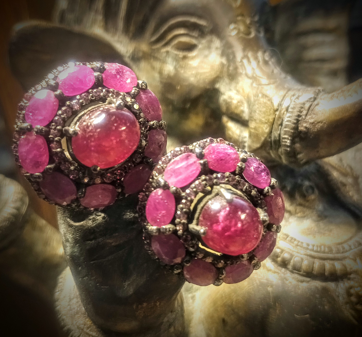 Стеклозаполненный рубин 