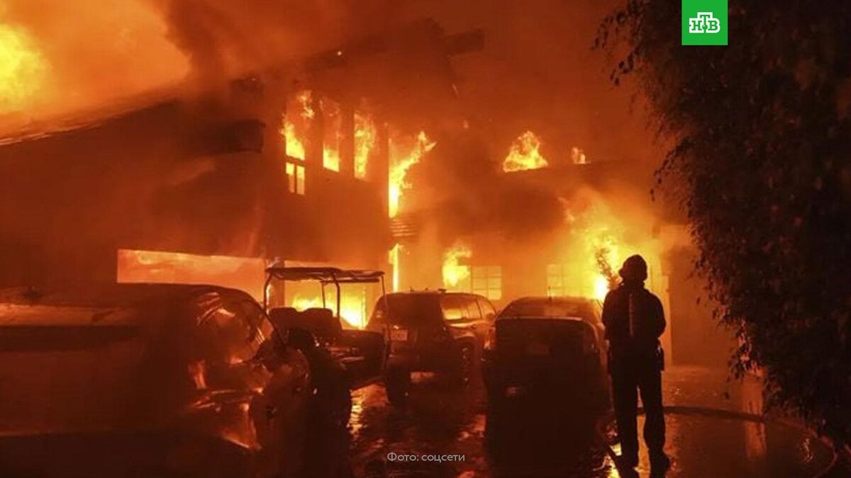    Пожар уничтожил дом Пэрис Хилтон в Малибу