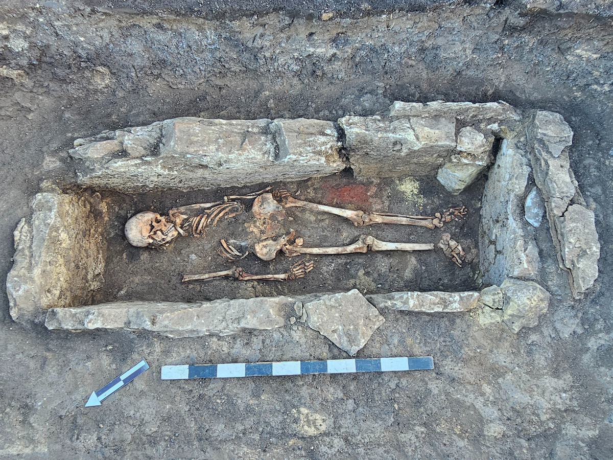 Погребение в каменном ящике