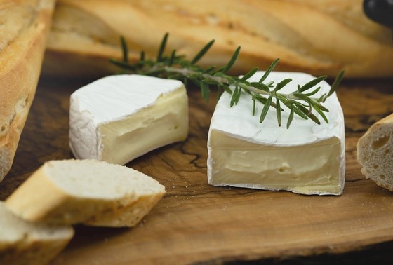    Ученые нашли сорт сыра, который улучшает память и обучаемость мозга