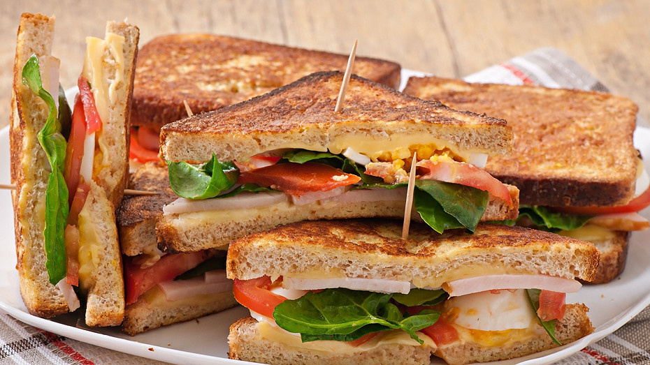     Источник здесь и далее: freepik.com (@timolina)