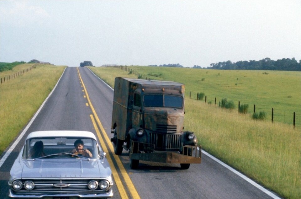 Кадр из фильма "Джиперс Криперс" (2001)
