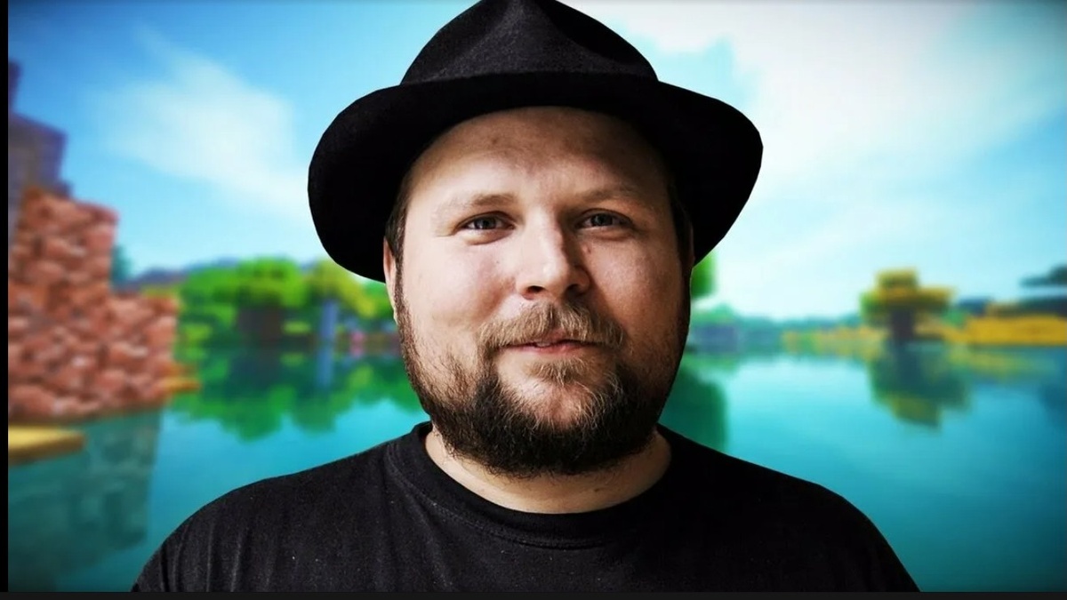 Маркус Перссон, также известный под ником Notch. Создатель Майнкрафта