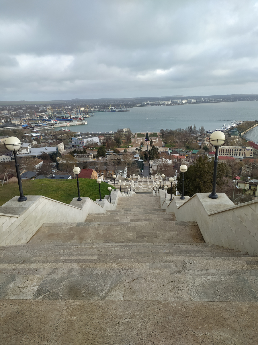 Вид сверху. 