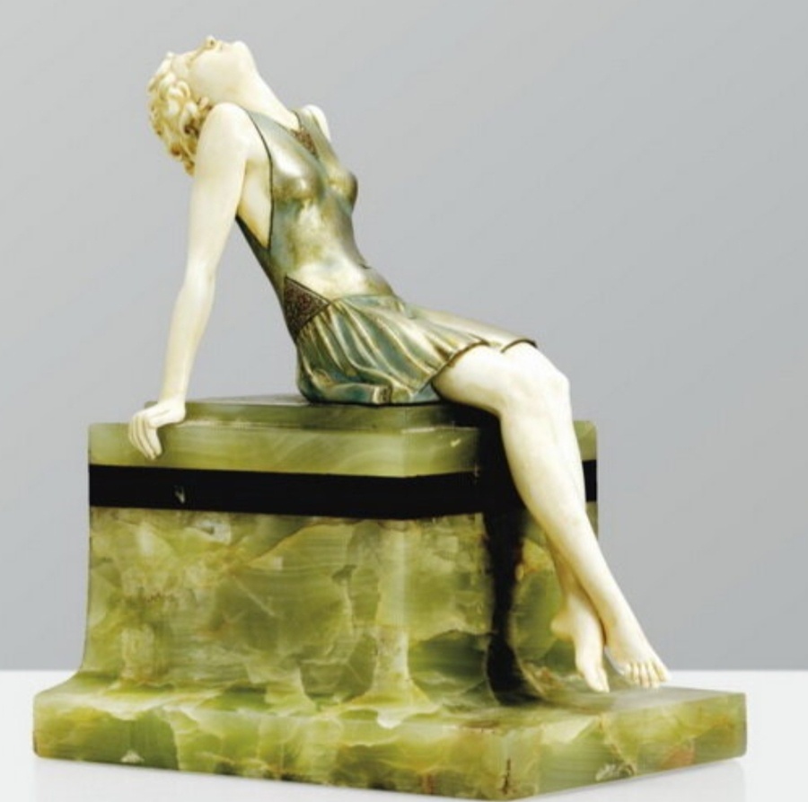 Статуэтка Фердинанда Прайса.